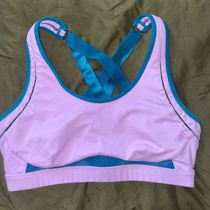 Fabletics sports bra